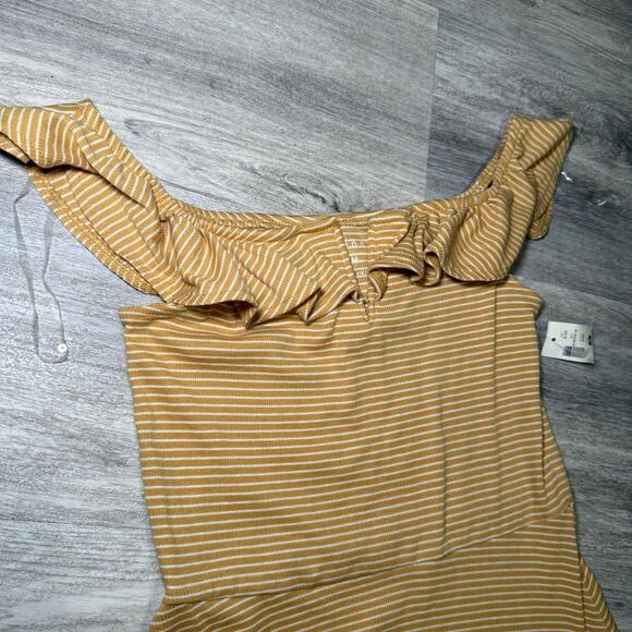 Aeropostale NWT Striped Off-The-Shoulder V-Wire Fit & Flare Dress - Picture 2 of 8